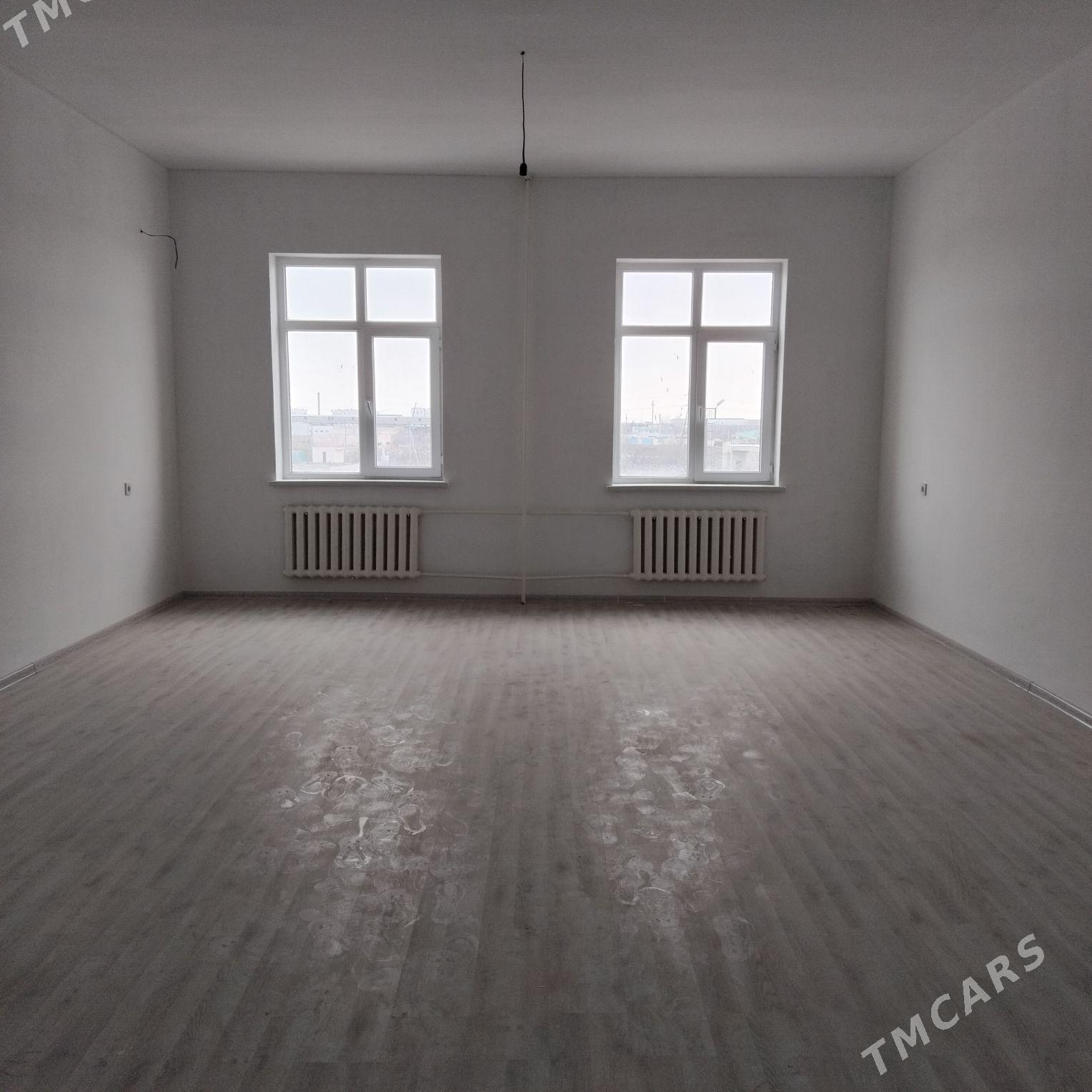 Элитка Рысгал 4этаж 3ком 178м² - Daşoguz - img 6