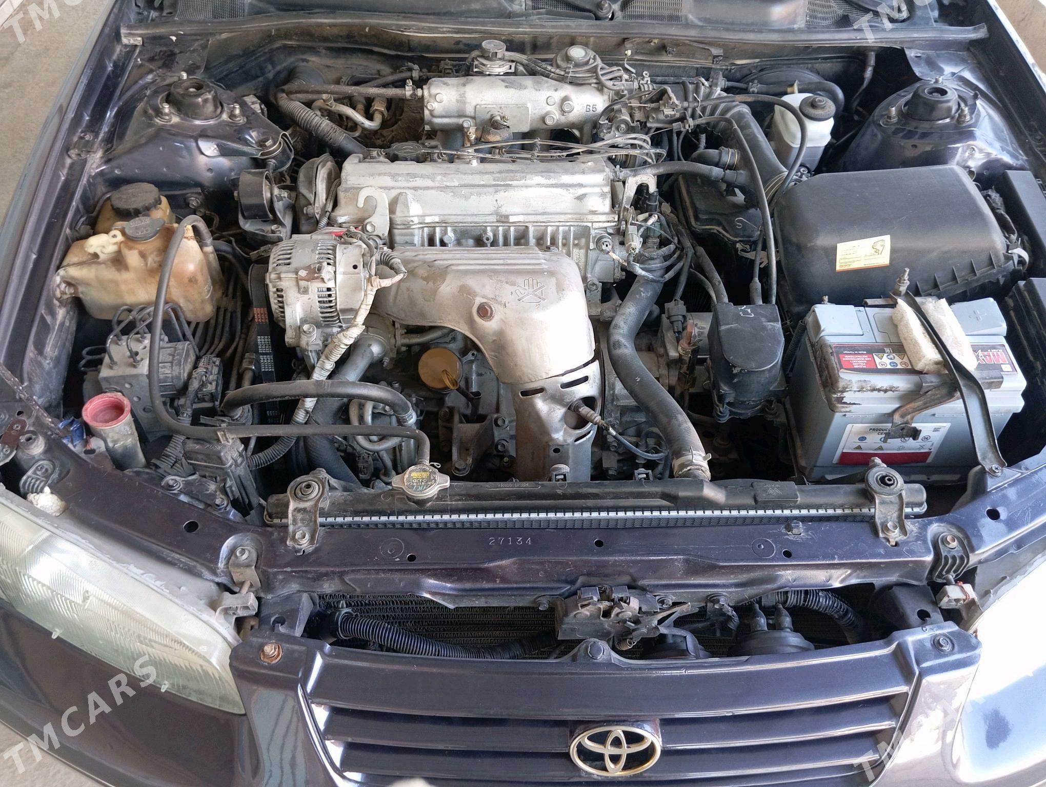 Toyota Camry 1997 - 114 000 TMT - Çärjew - img 2