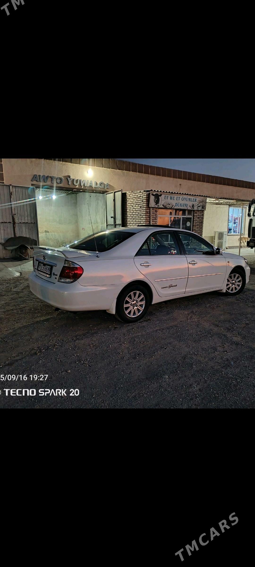 Toyota Camry 2003 - 195 000 TMT - Мары - img 2
