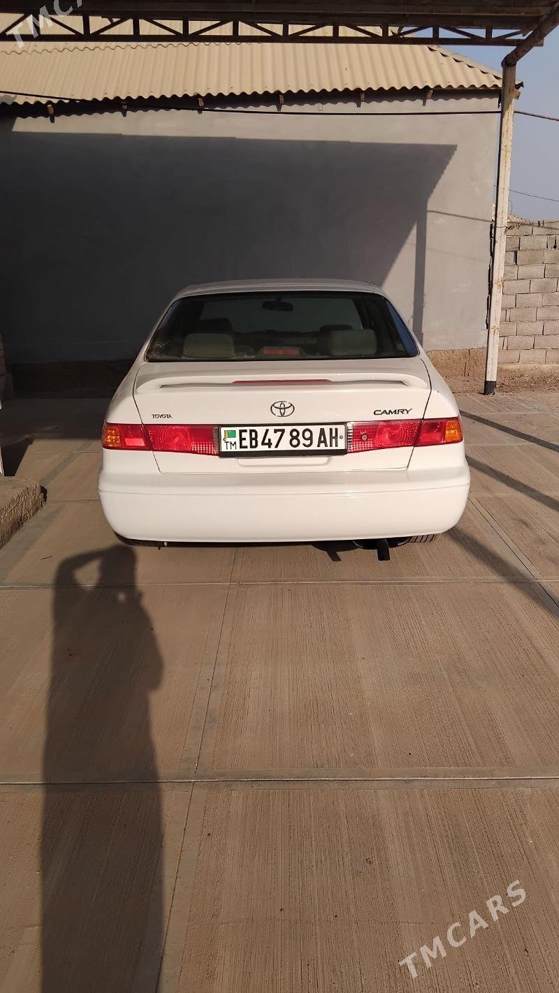 Toyota Camry 1999 - 130 000 TMT - Теджен - img 5