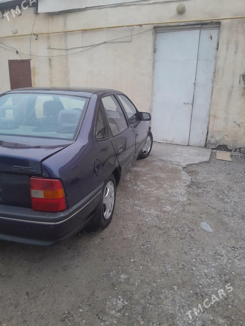 Opel Vectra 1989 - 32 000 TMT - Туркменабат - img 6