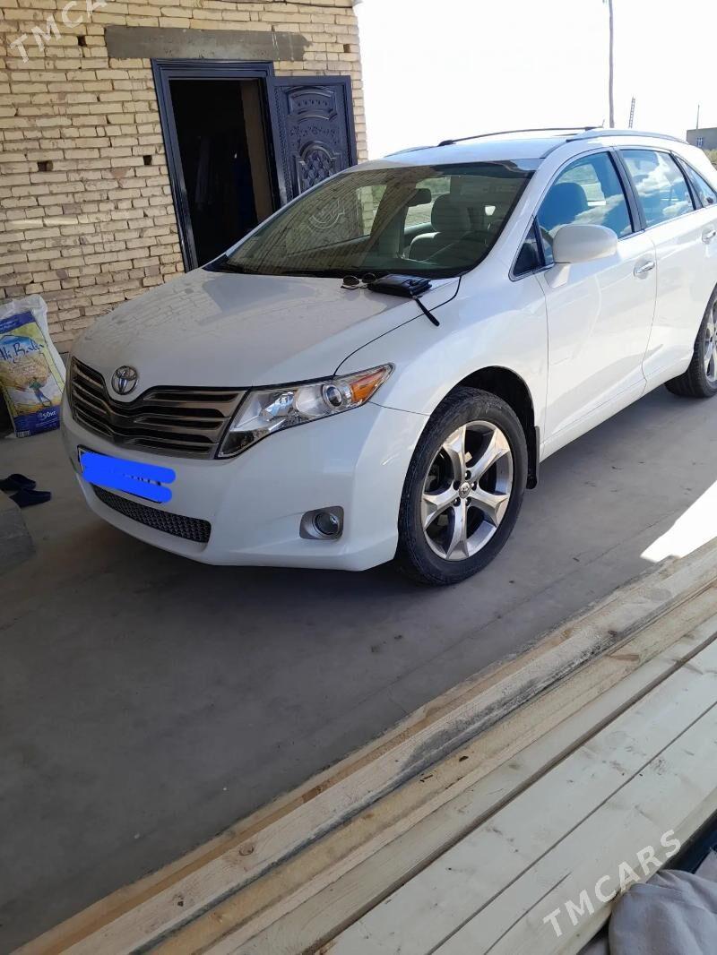 Toyota Venza 2010 - 250 000 TMT - етр. Туркменбаши - img 2