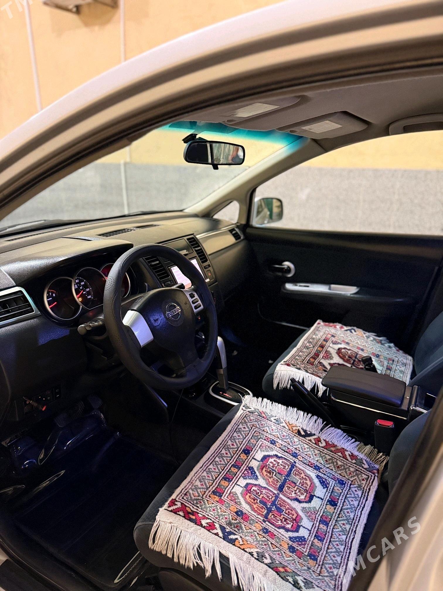 Nissan Versa 2011 - 125 000 TMT - Ашхабад - img 3
