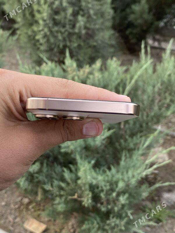 iPhone 16 pro max - Mary - img 6