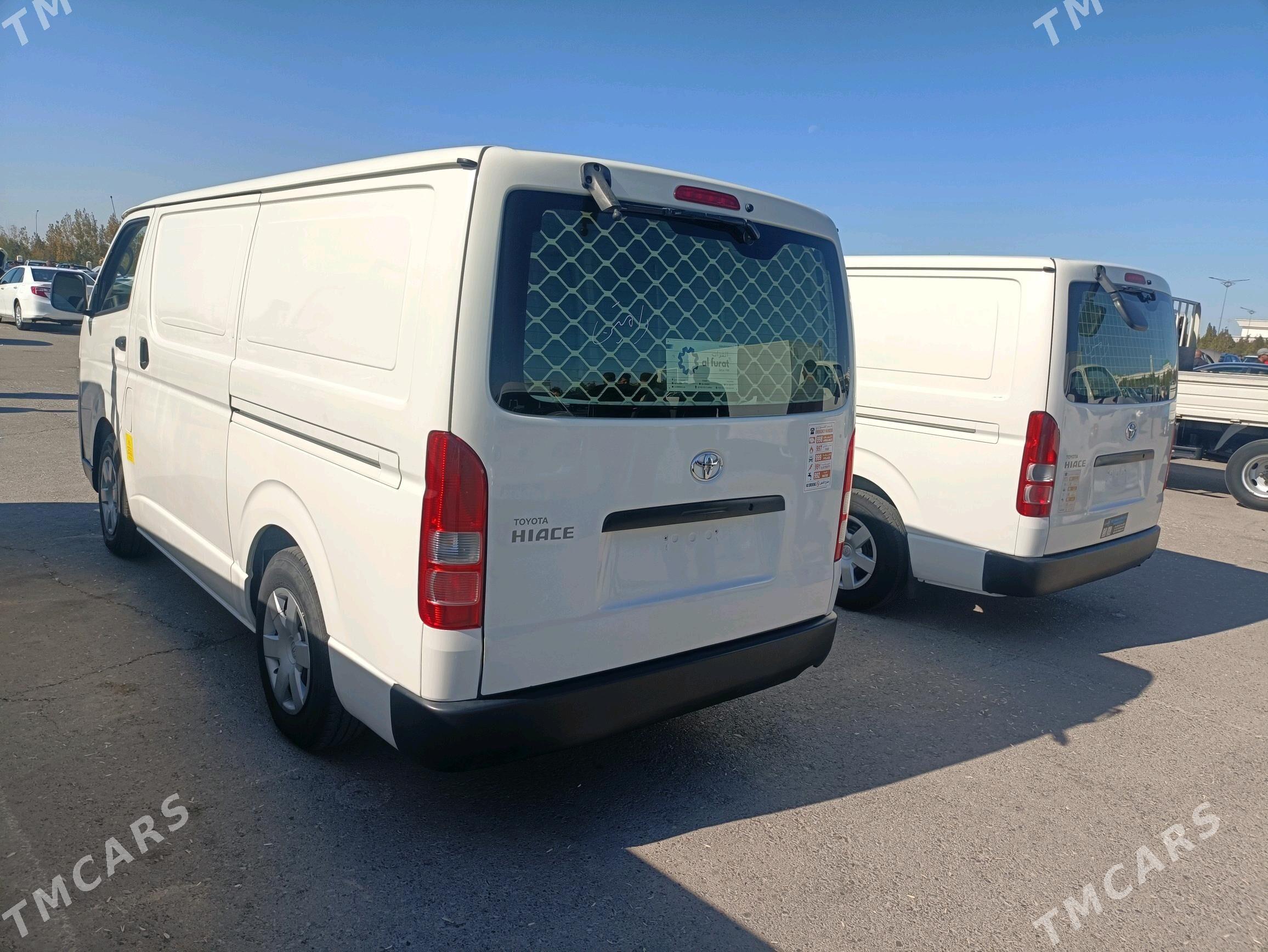 Toyota Hiace 2021 - 430 000 TMT - Кёнеургенч - img 3