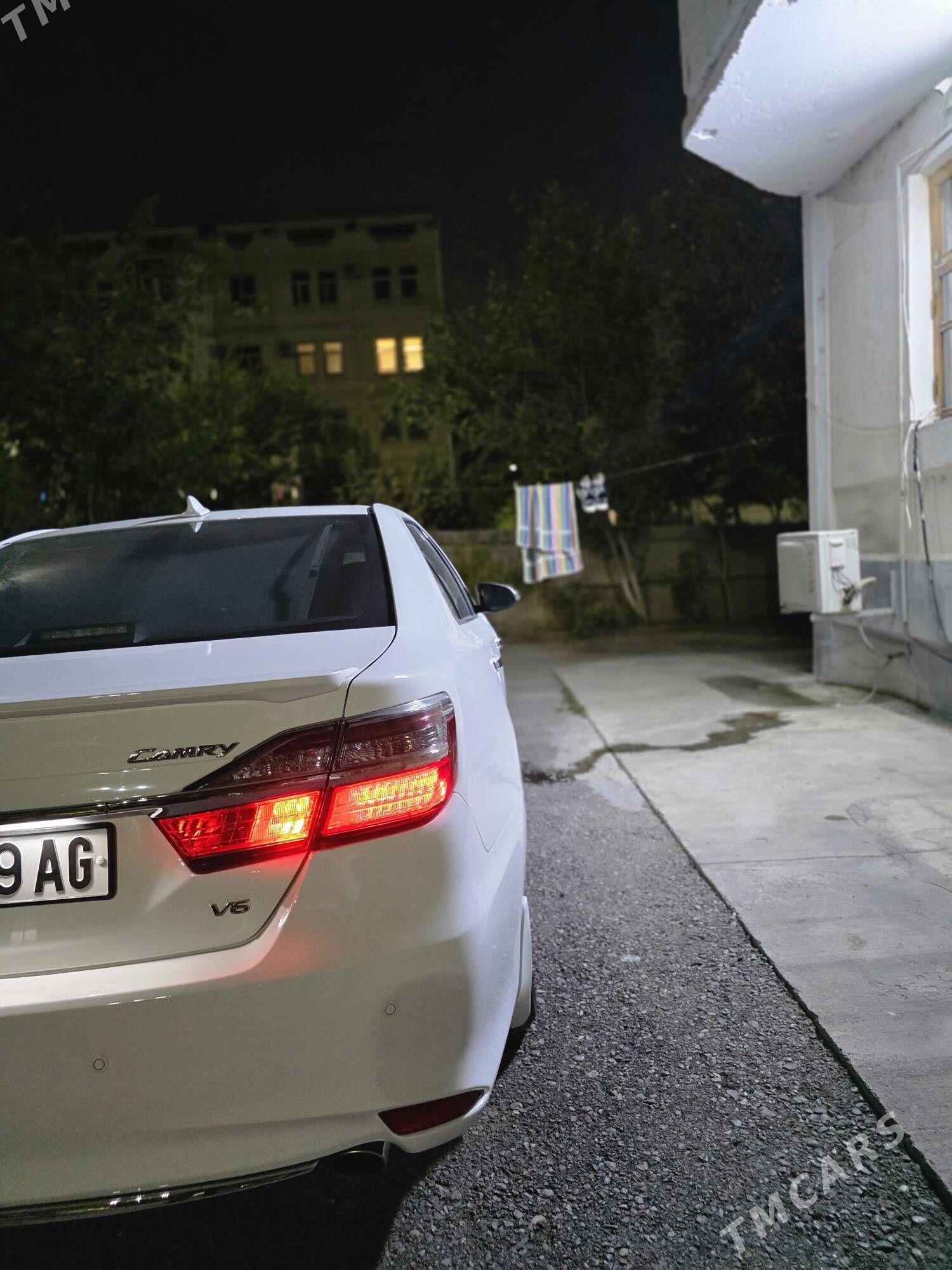 Toyota Camry 2017 - 540 000 TMT - Ашхабад - img 4