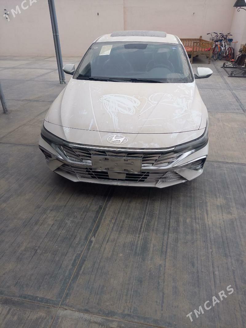 Hyundai Elantra GT 2025 - 270 000 TMT - Кëши - img 2