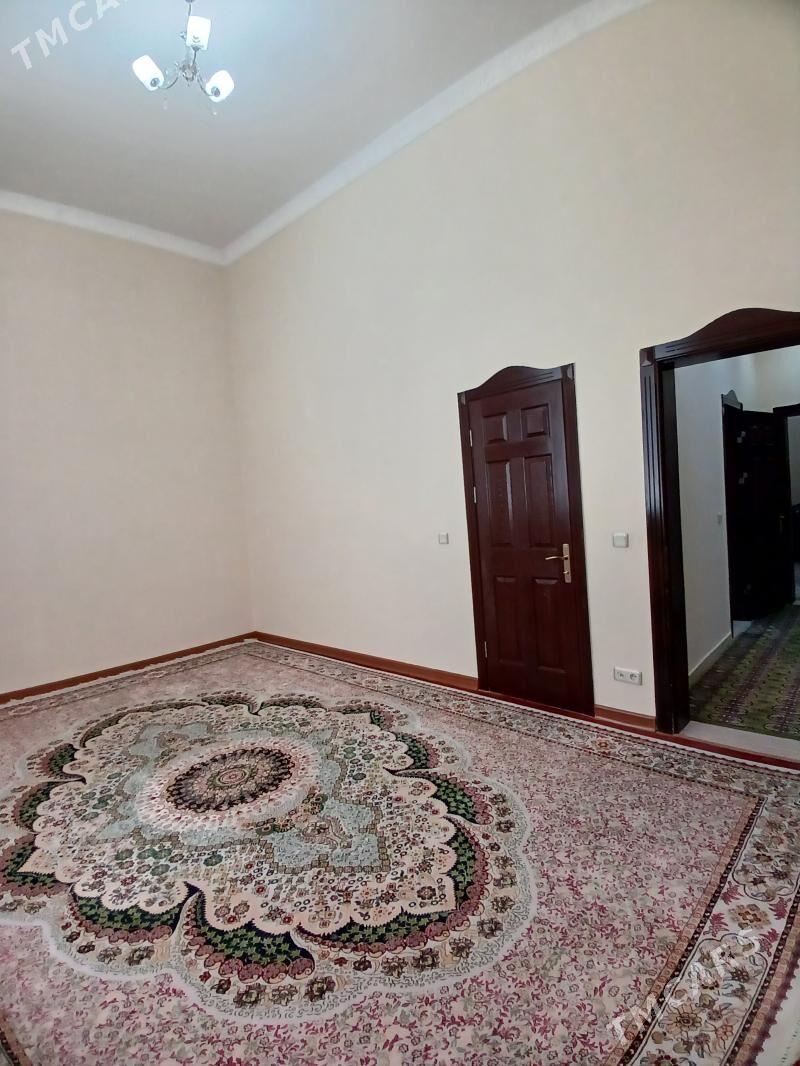 Срочно Подвойская 8эт 5ком - Podwoýski köç. (Bitarap Türkmenistan şaýoly) - img 1