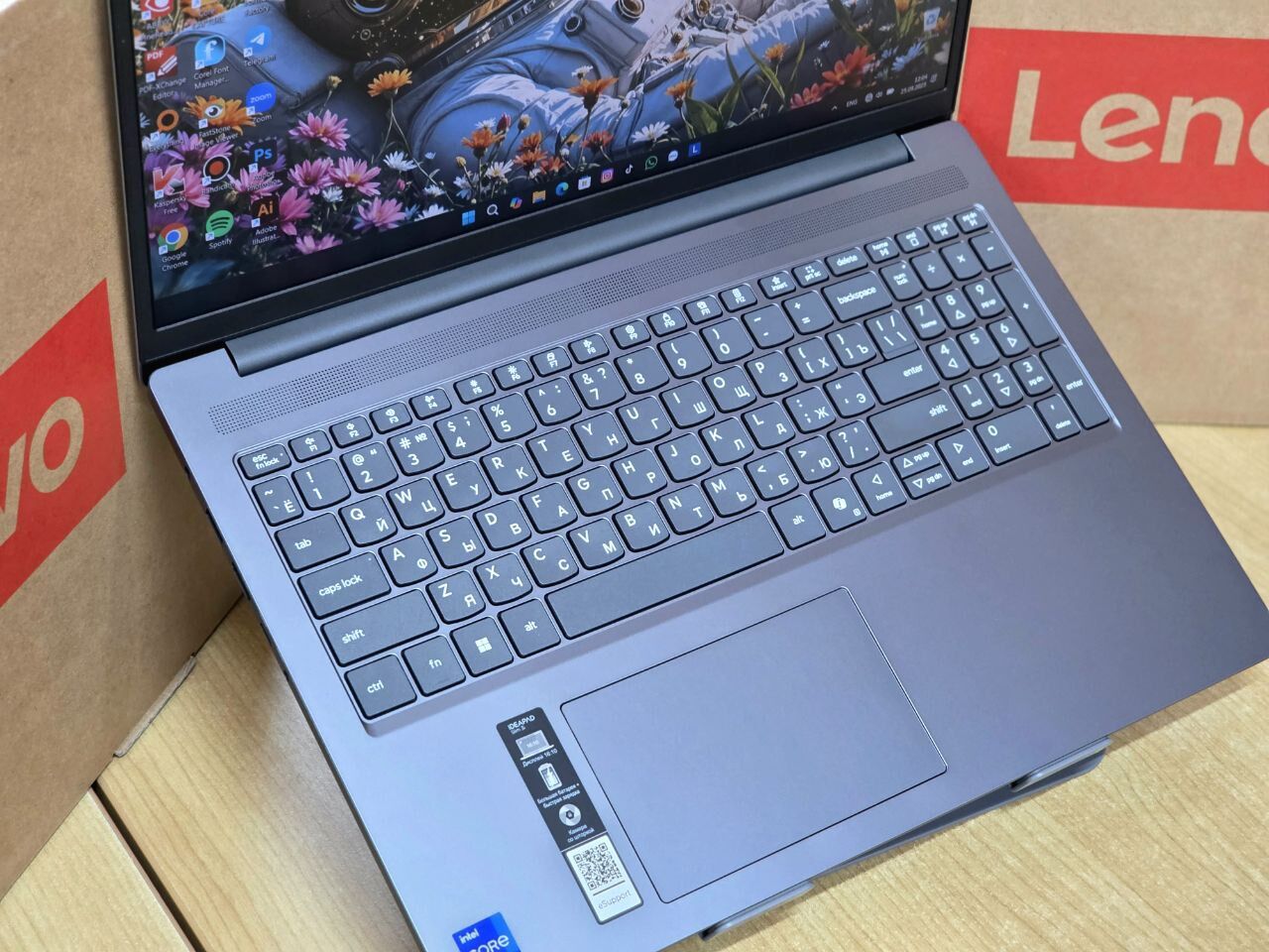 Lenovo 16" IPS Core i7-13620H - Ашхабад - img 8