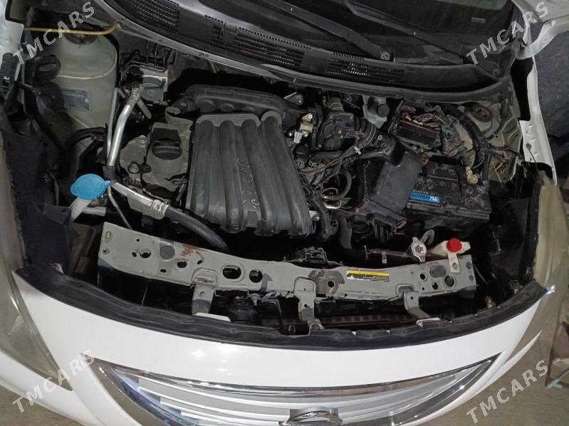 Nissan Versa 2012 - 85 000 TMT - Бахарден - img 3
