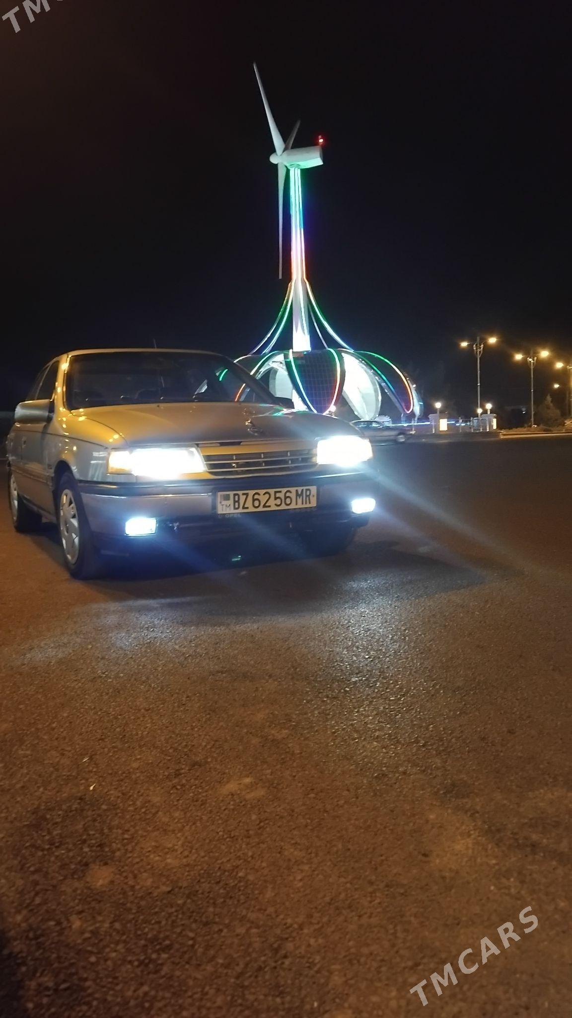 Opel Vectra 1990 - 38 000 TMT - Мары - img 2