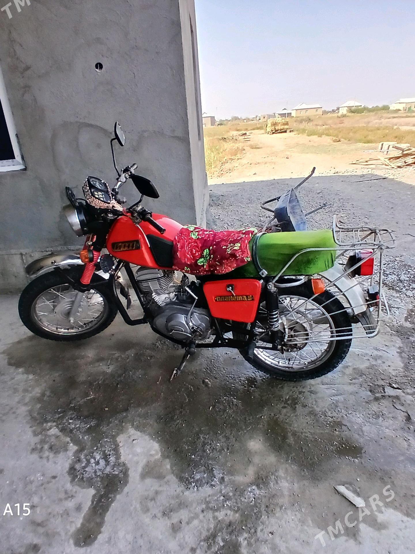 Iž Planeta 5 1980 - 12 000 TMT - Babadaýhan - img 2