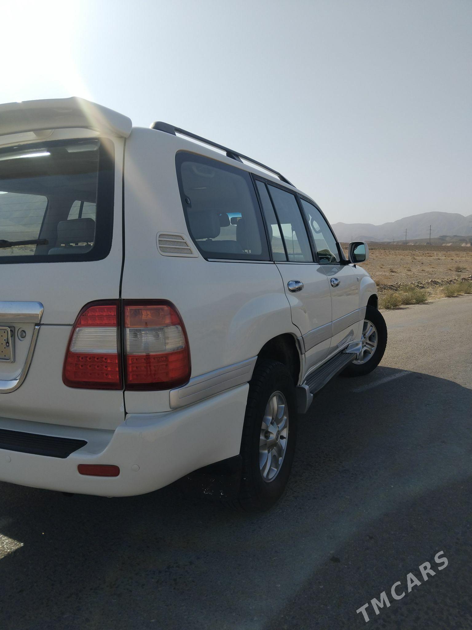 Toyota Land Cruiser 2001 - 220 000 TMT - Gyzylarbat - img 8