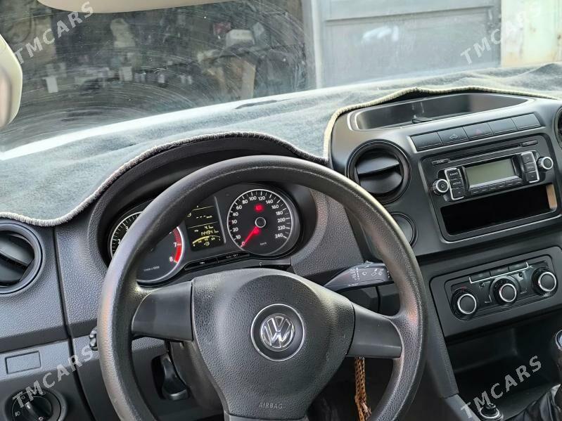 Volkswagen Amarok 2011 - 185 000 TMT - Дашогуз - img 6