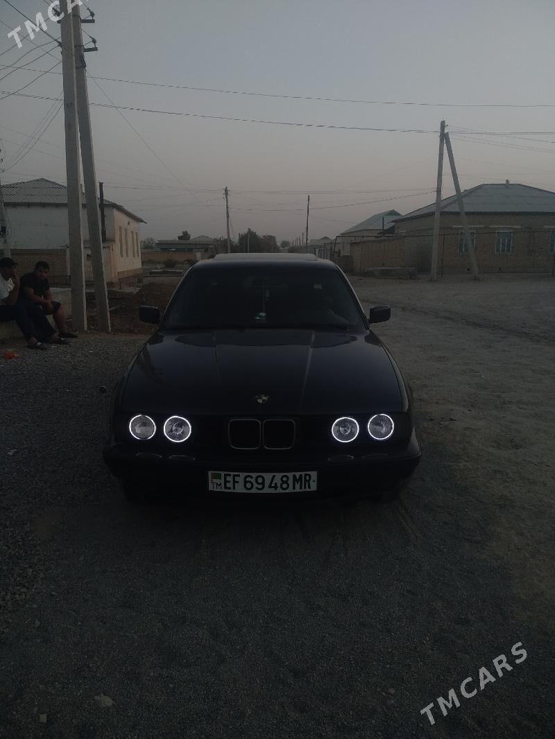 BMW 525 1993 - 75 000 TMT - Мургап - img 1