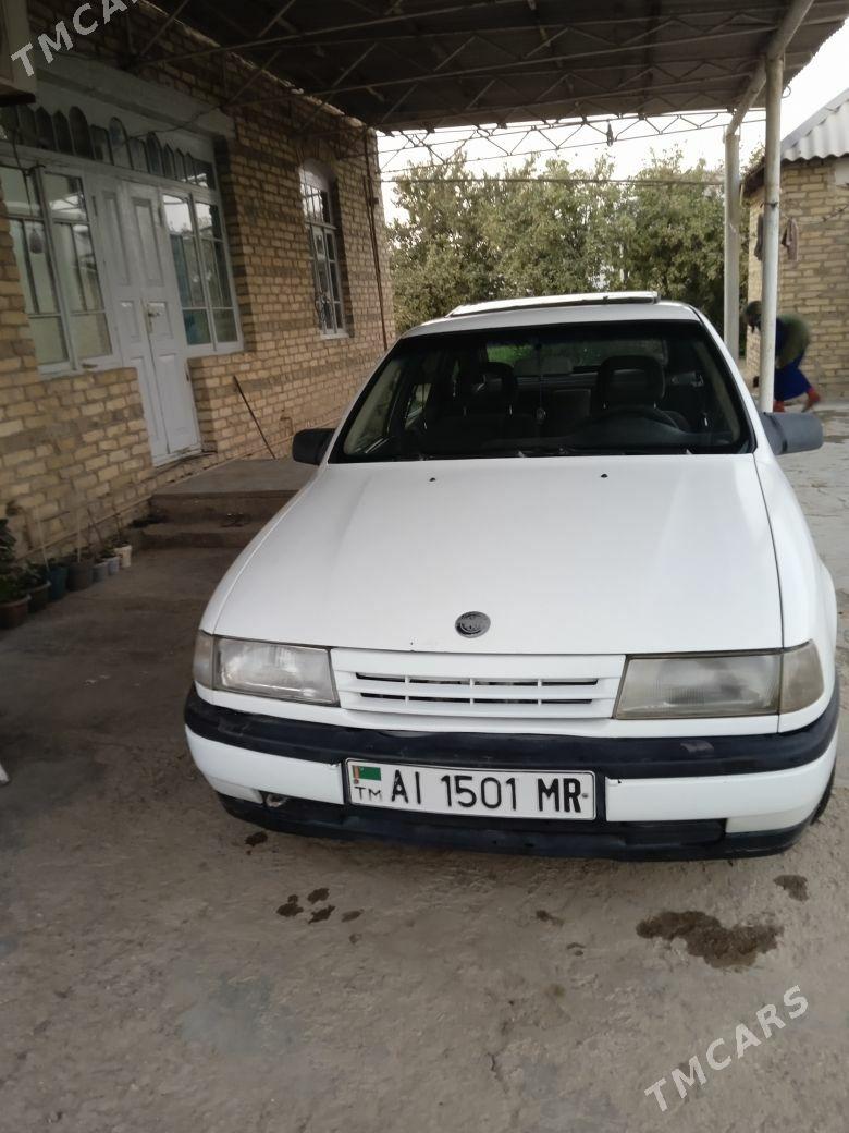 Opel Vectra 1992 - 32 000 TMT - Мары - img 3