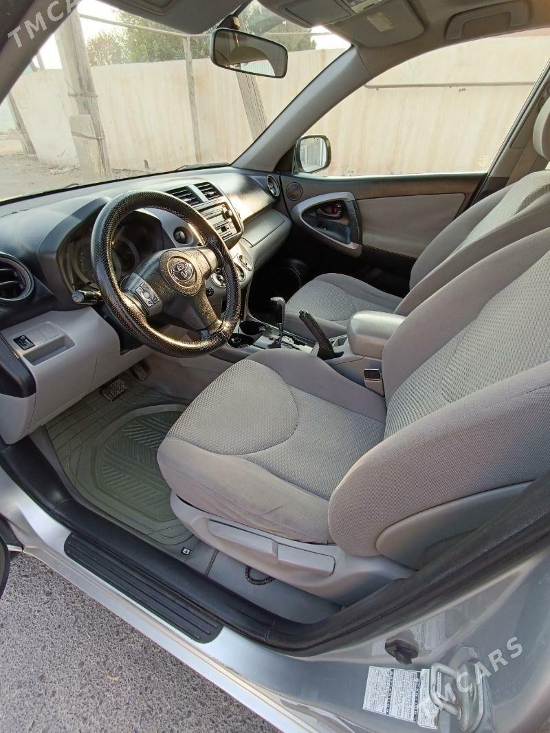 Toyota RAV4 2007 - 200 000 TMT - Мары - img 1