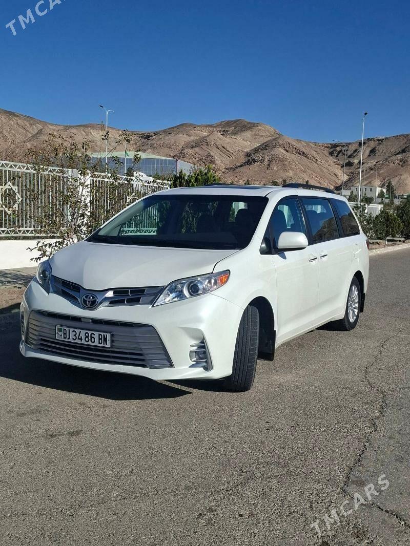 Toyota Sienna 2017 - 420 000 TMT - Туркменбаши - img 2
