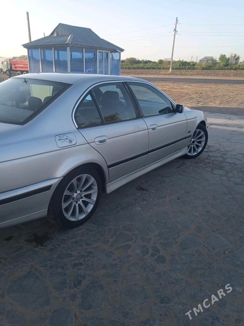 BMW 528 1996 - 75 000 TMT - Мары - img 3