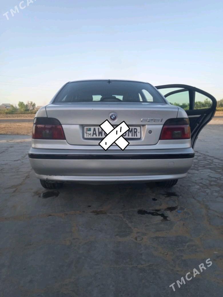 BMW 528 1996 - 75 000 TMT - Мары - img 4