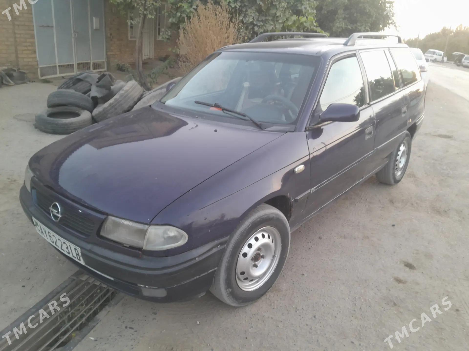 Opel Astra 1996 - 32 000 TMT - Saýat - img 1