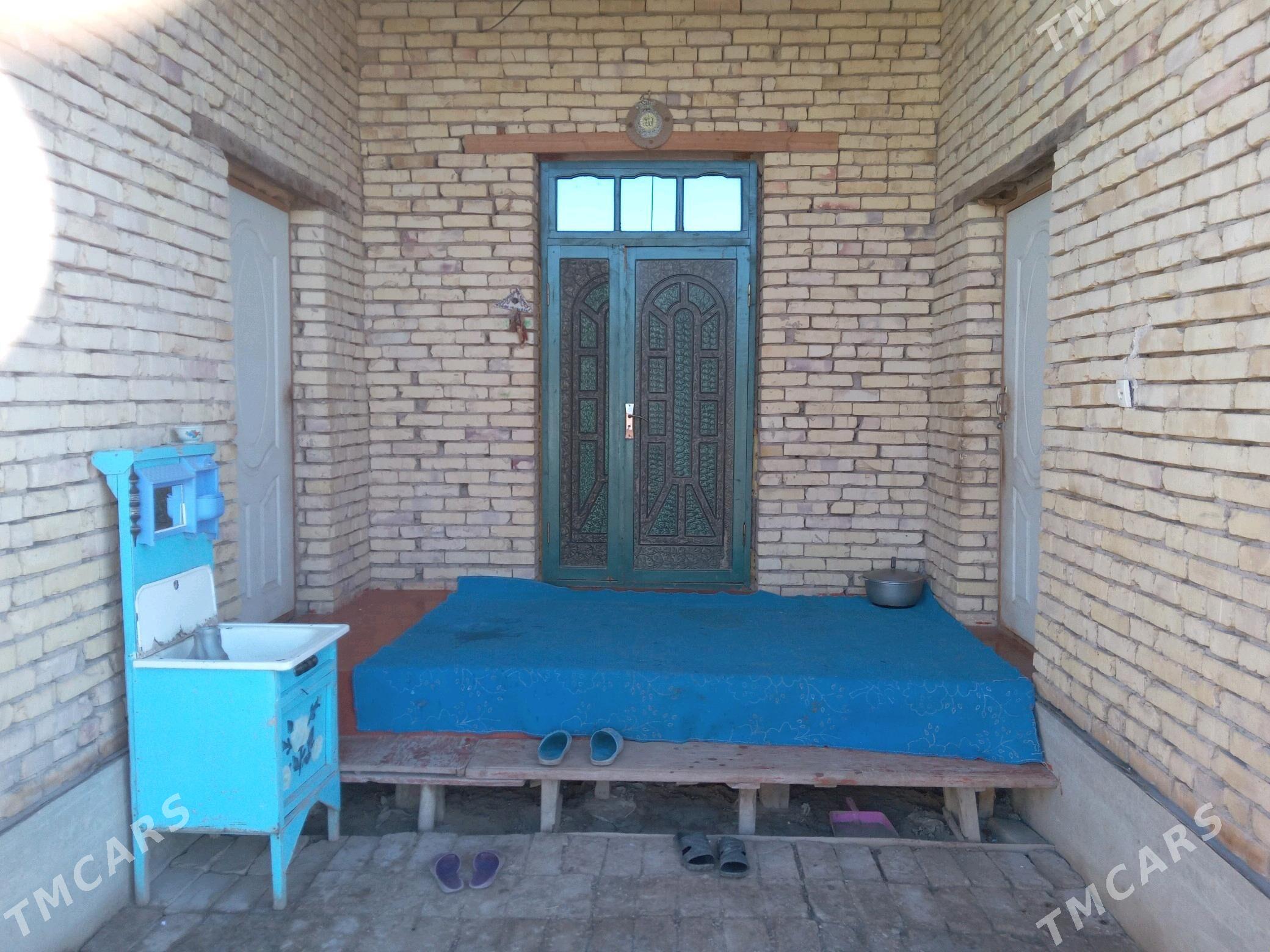 satlyk jay Türkmenbaşy etr. - етр. Туркменбаши - img 3