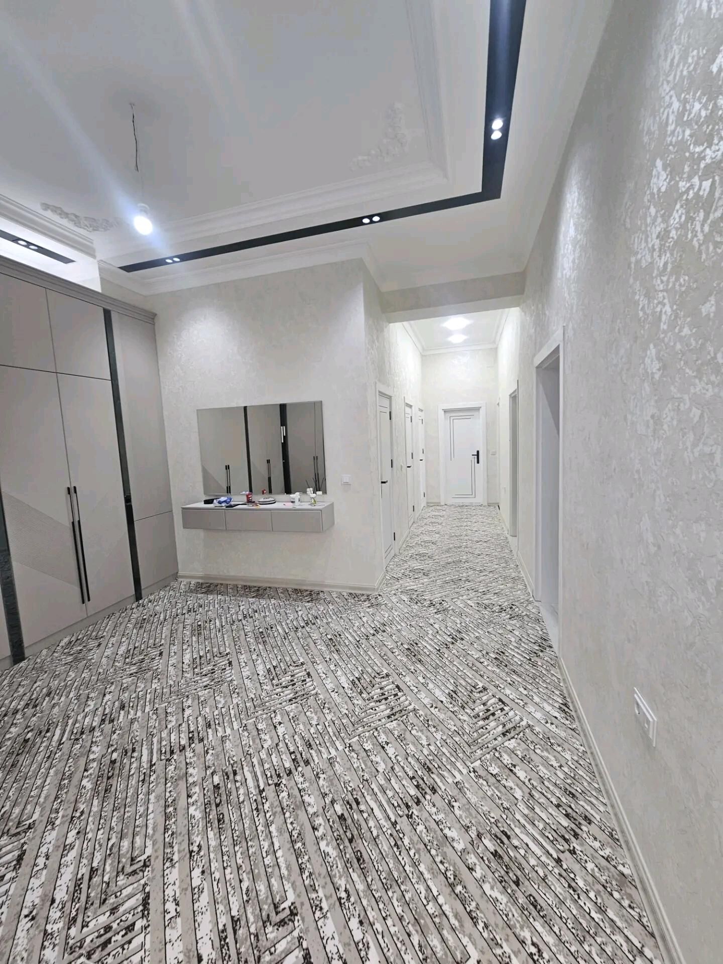Ỳüñ Halylar - Aşgabat - img 1