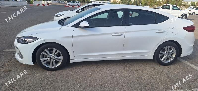 Hyundai Elantra 2018 - 180 000 TMT - Ашхабад - img 4