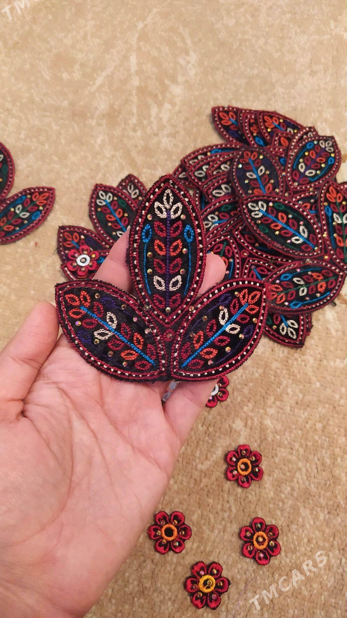 Yaka para - Mary - img 2