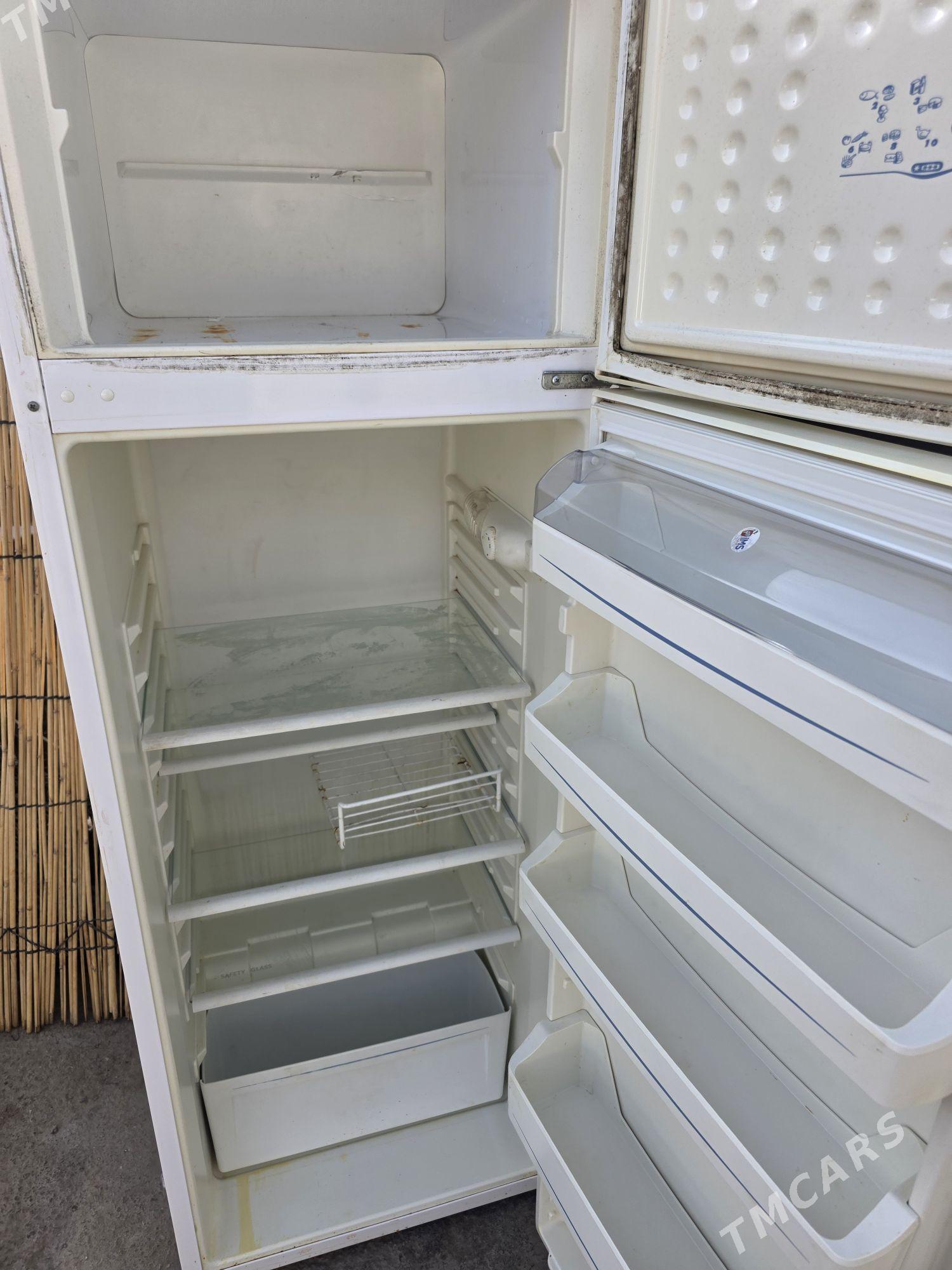 haladinnik - Garadamak - img 2