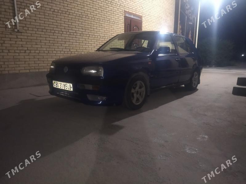Volkswagen Golf 1994 - 30 000 TMT - Чарджоу - img 3