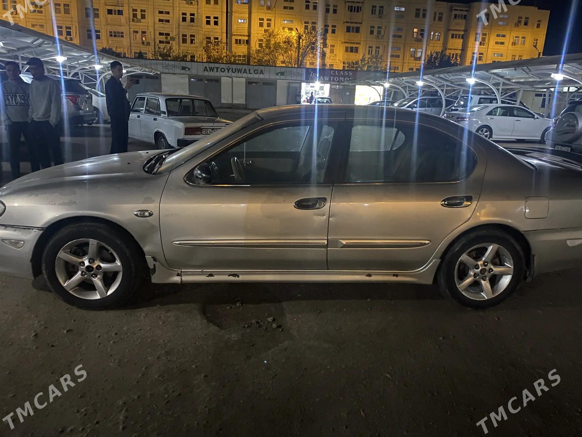 Nissan Maxima 2001 - 79 000 TMT - Дашогуз - img 2
