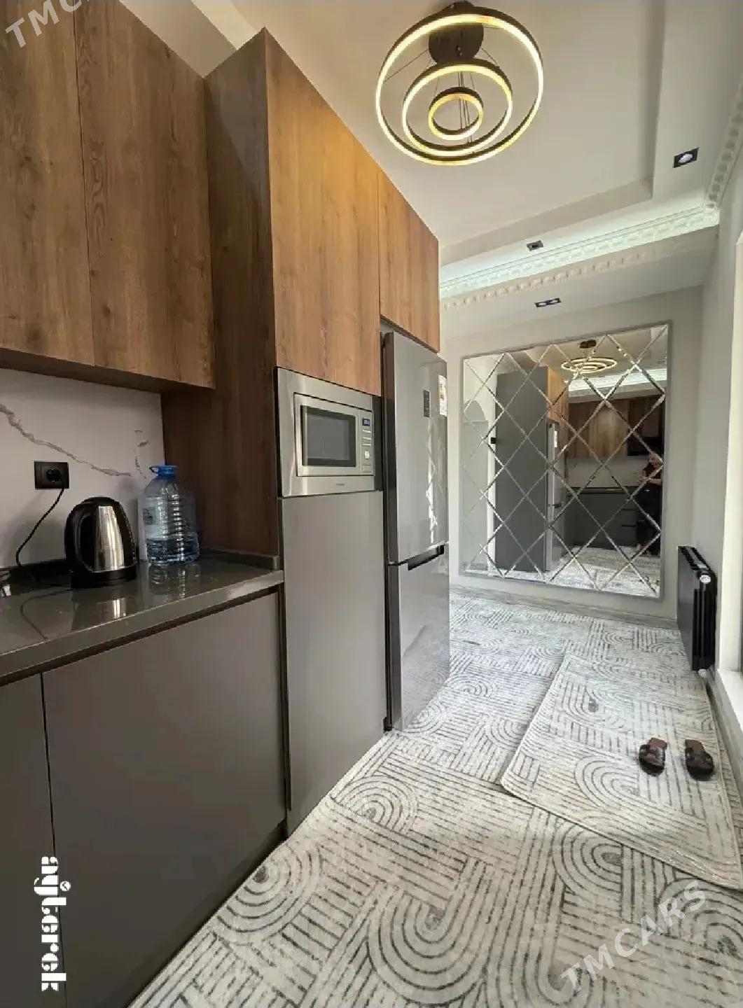 Satlyk 1 komnat ýewro gošly - Aşgabat - img 1