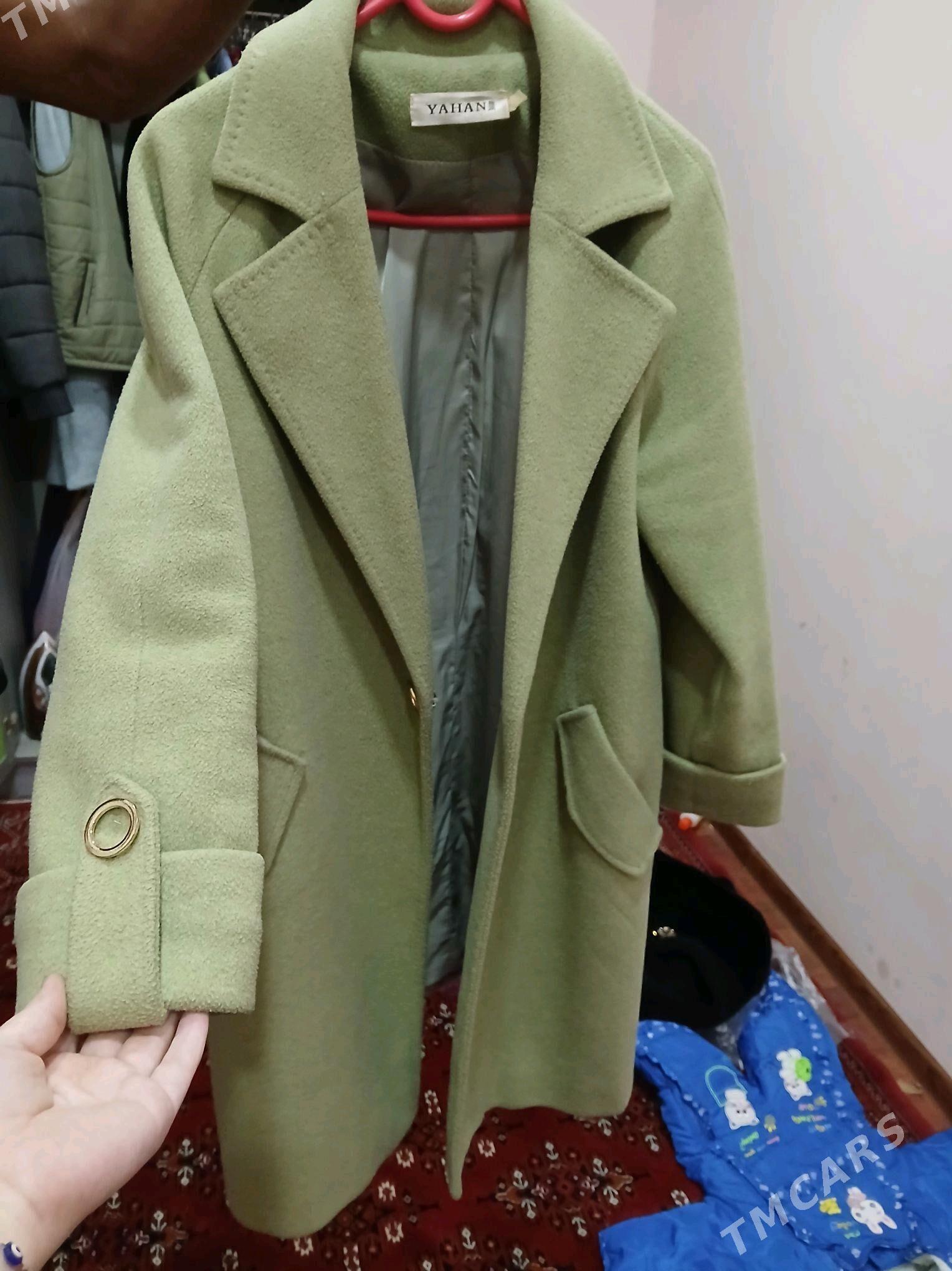 palto, angorka - Türkmenbaşy - img 2