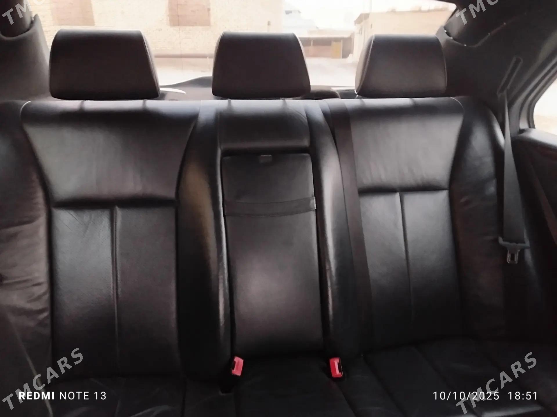 Mercedes-Benz E320 2001 - 120 000 TMT - Гызыларбат - img 1