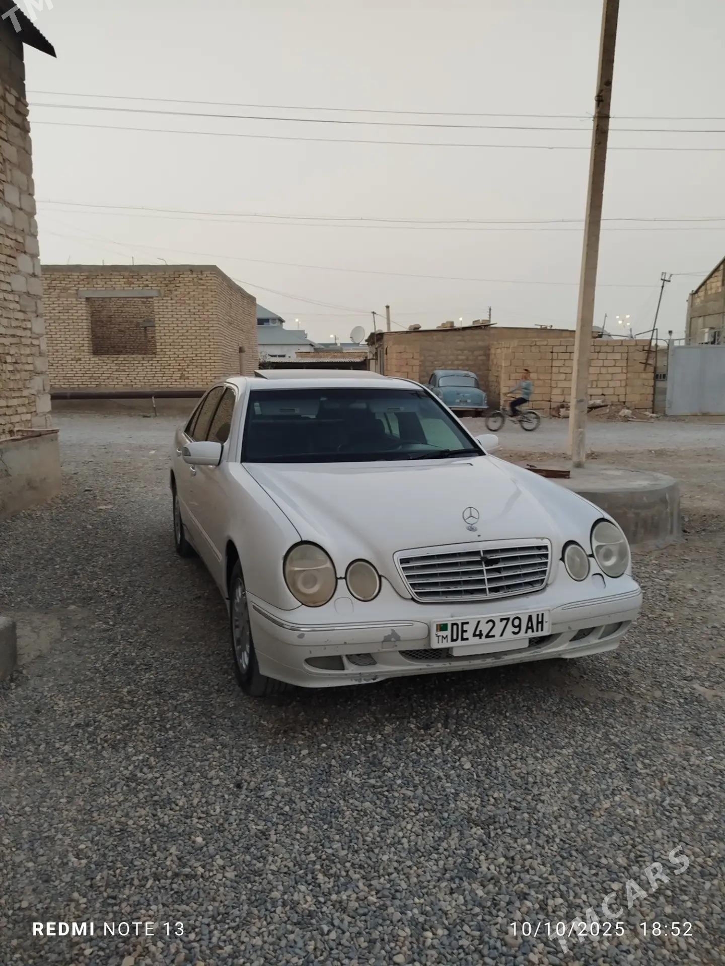 Mercedes-Benz E320 2001 - 120 000 TMT - Гызыларбат - img 3