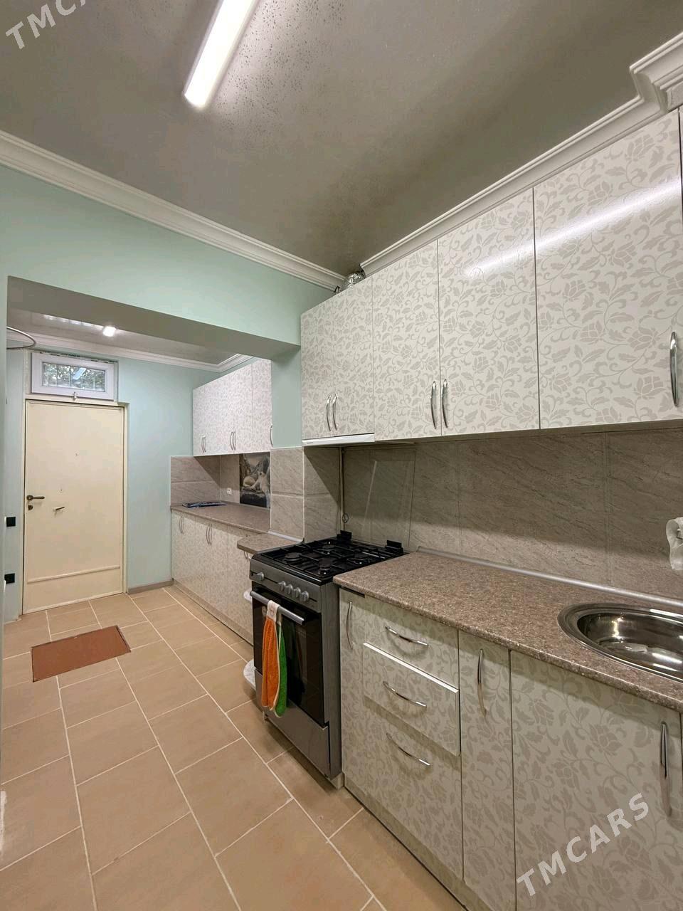 продам 3 ком 1 этаж - Ашхабад - img 1