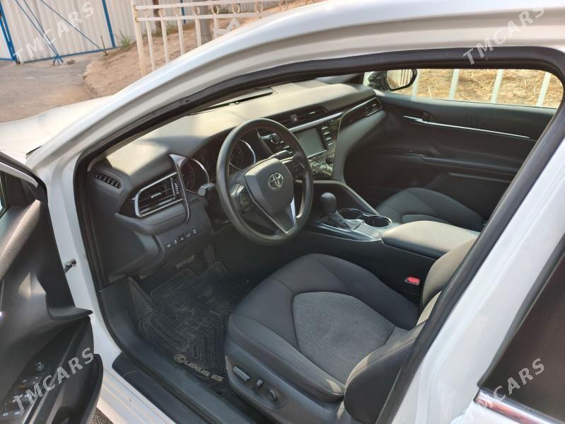 Toyota Camry 2019 - 260 000 TMT - Parahat 7 - img 3