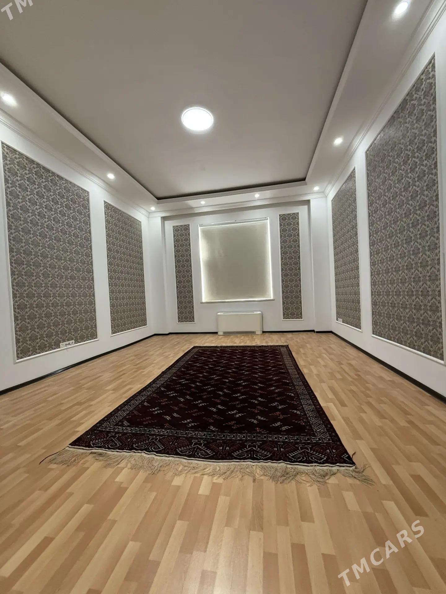 Подвойская 3 ком 10эт 155м² - Aşgabat - img 7