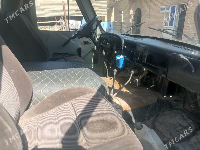 UAZ Profi 1999 - 70 000 TMT - Чарджоу - img 1