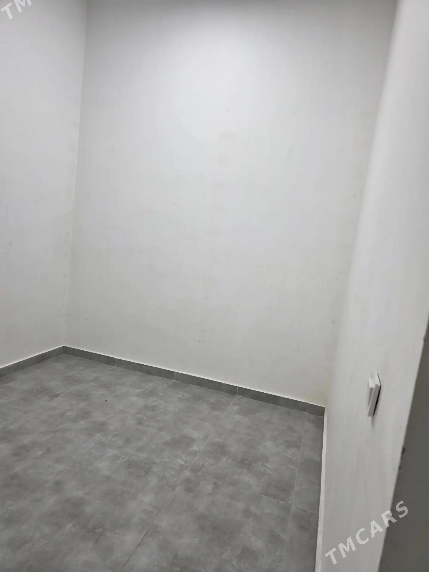 16 Tapgyr 155 m² magazin - 16-й этап - img 1