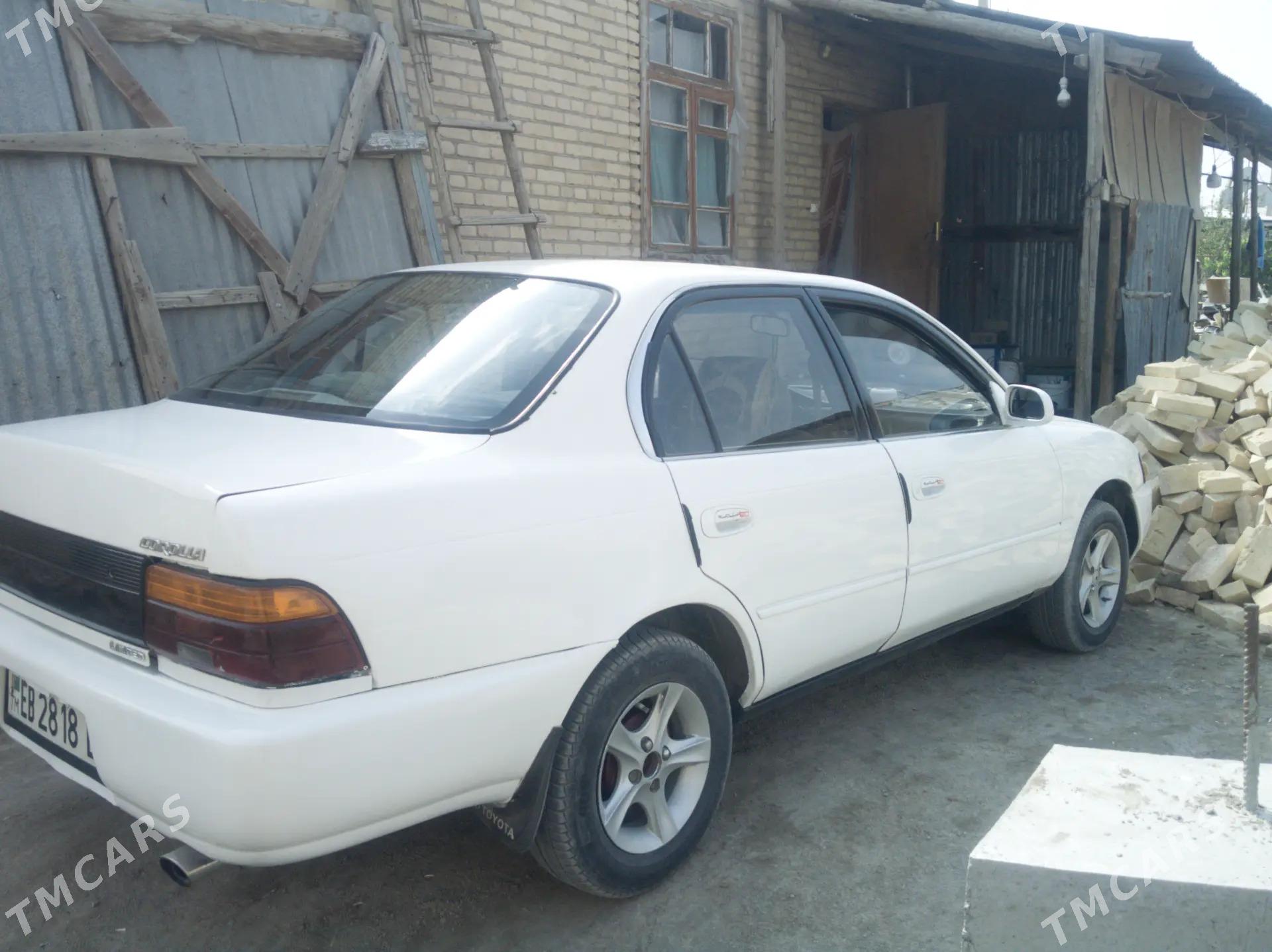 Toyota Corolla 1992 - 46 000 TMT - Türkmenabat - img 3