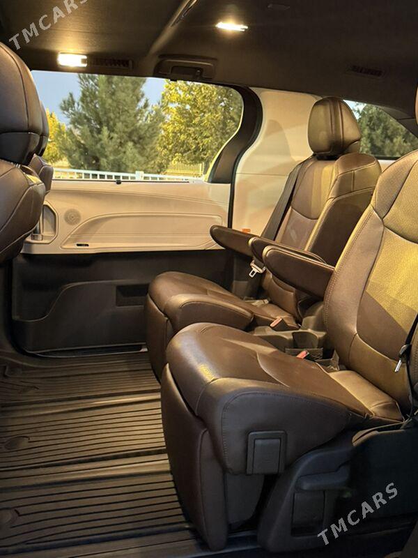 Toyota Sienna 2021 - 650 000 TMT - Ашхабад - img 5