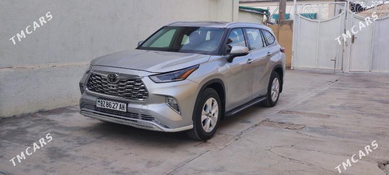 Toyota Highlander 2022 - 570 000 TMT - Änew - img 2
