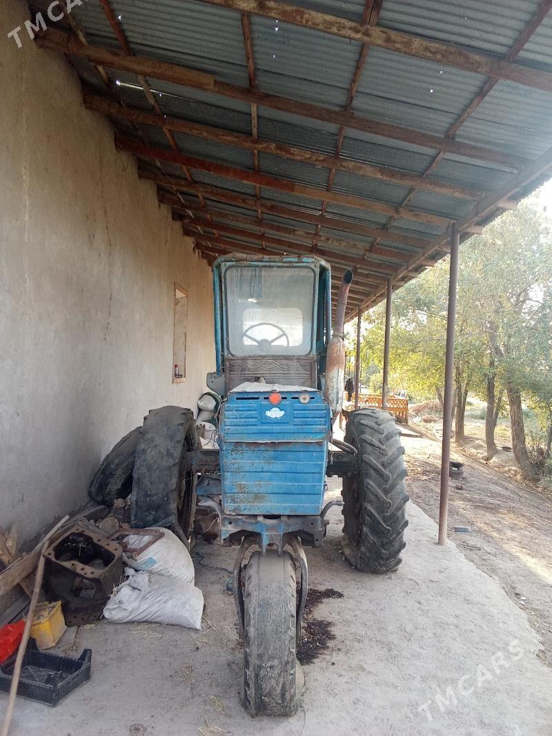 MTZ T-28 2010 - 20 000 TMT - Болдумсаз - img 2