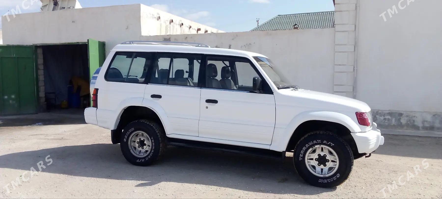 Mitsubishi Montero 1996 - 70 000 TMT - Джебел - img 1