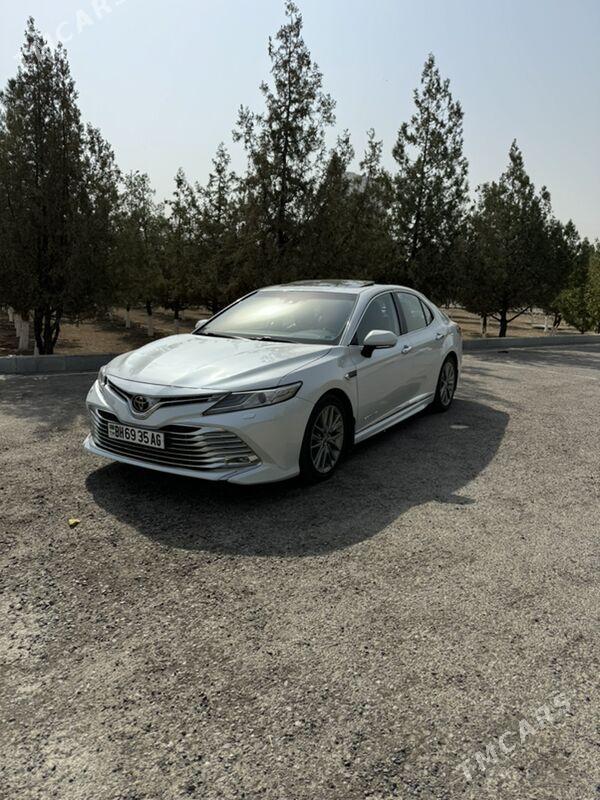 Toyota Camry 2018 - 330 000 TMT - Ашхабад - img 1