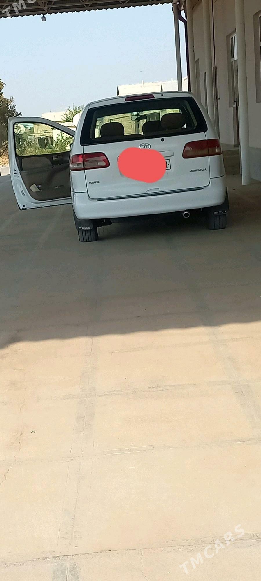 Toyota Sienna 2001 - 140 000 TMT - Векильбазар - img 2
