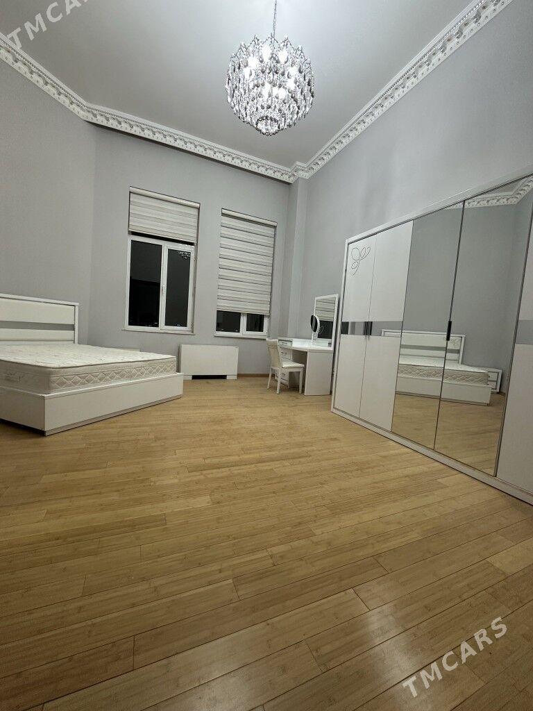 Maskowski elitka 4komnat - Aşgabat - img 1