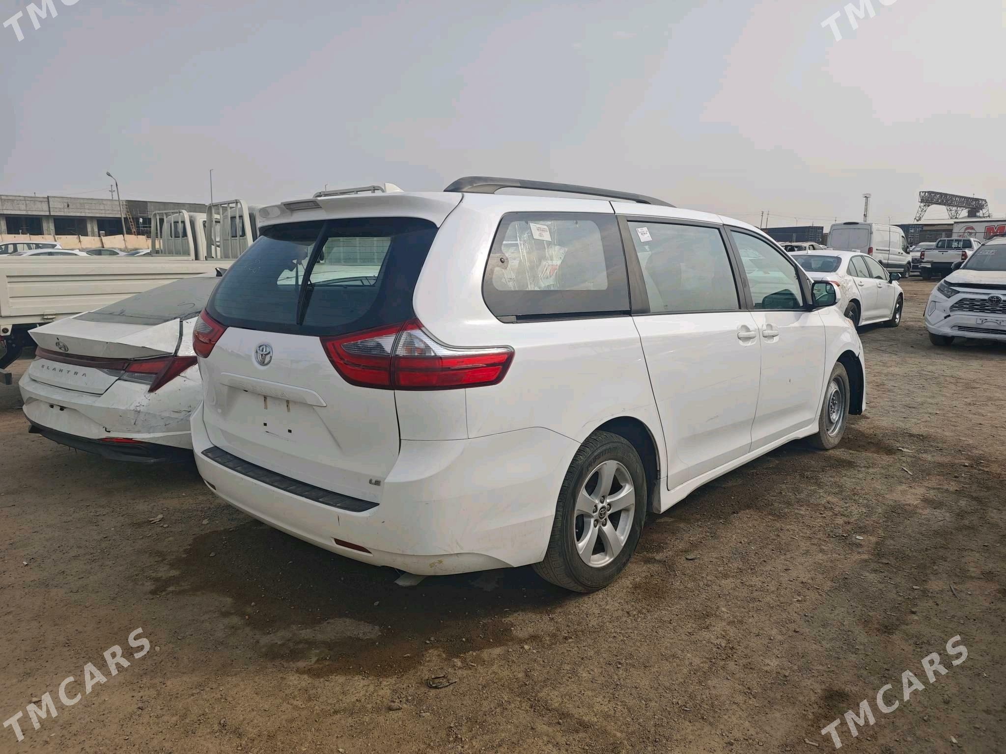 Toyota Sienna 2020 - 412 000 TMT - Мары - img 2